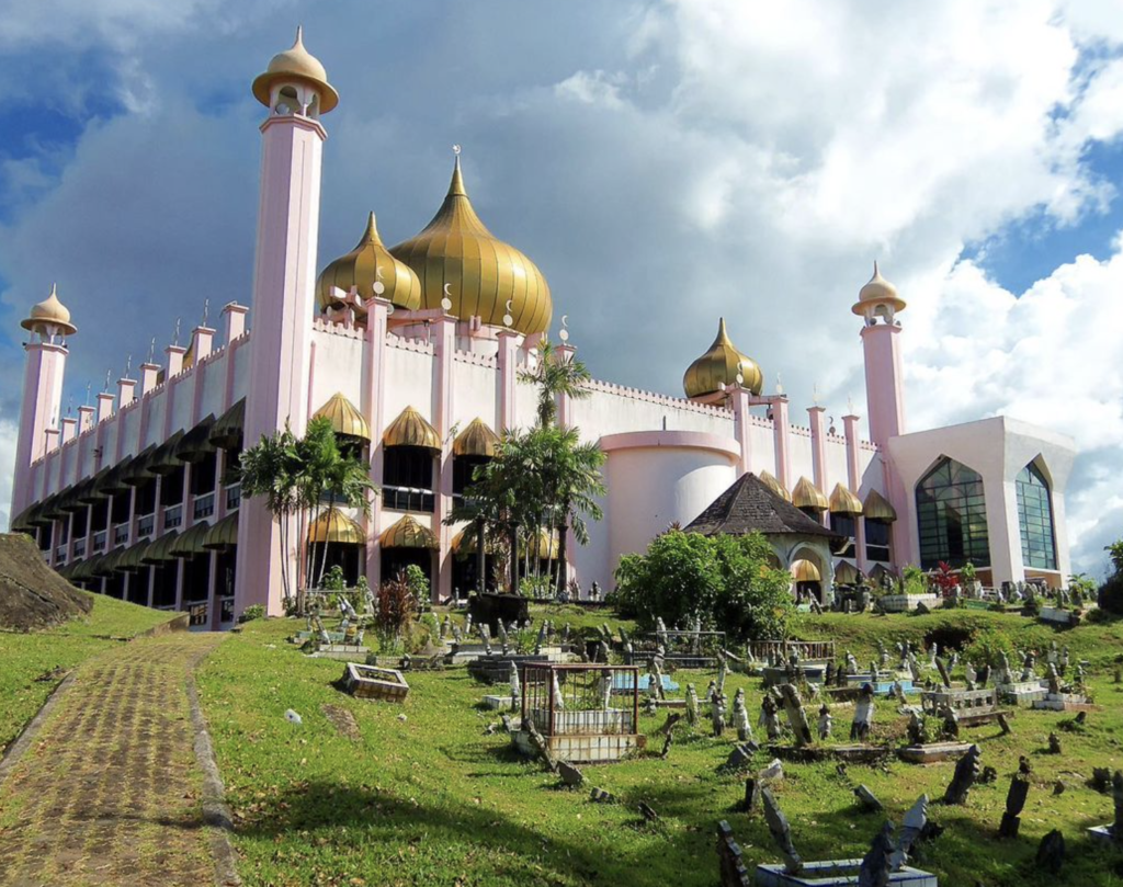 3カ国にまたがる自然の宝島 ボルネオ カリマンタン 島 リトタビ 離島を旅する